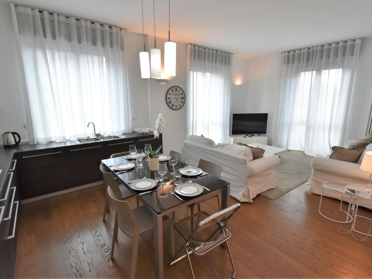 Apartment Corso Genova Apartment By Interhome 米兰 外观 照片