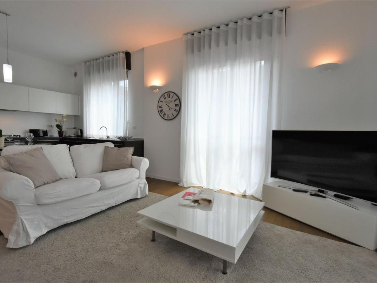 Apartment Corso Genova Apartment By Interhome 米兰 外观 照片