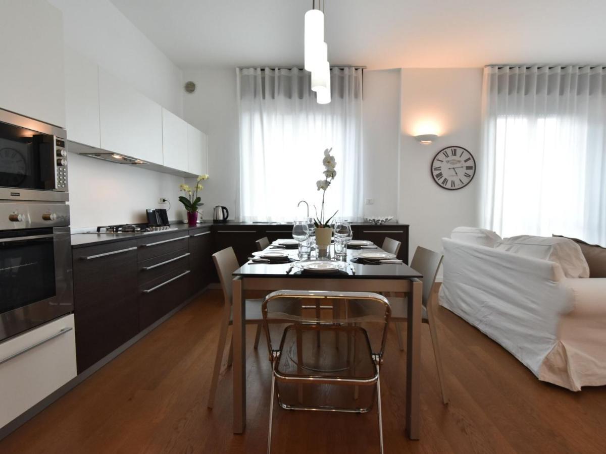 Apartment Corso Genova Apartment By Interhome 米兰 外观 照片